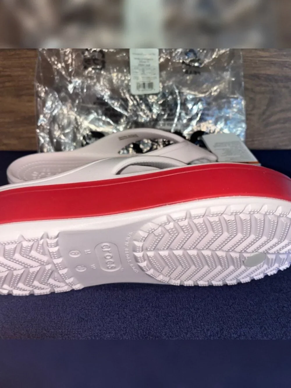 CROCS Crocband Platform Flip Flop Sandals Women's Sz 10 Barely Pink/Pepper NWT